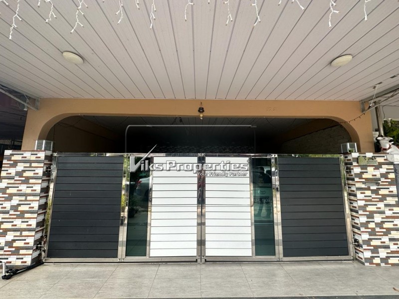 TAMAN BANDAR BARU
