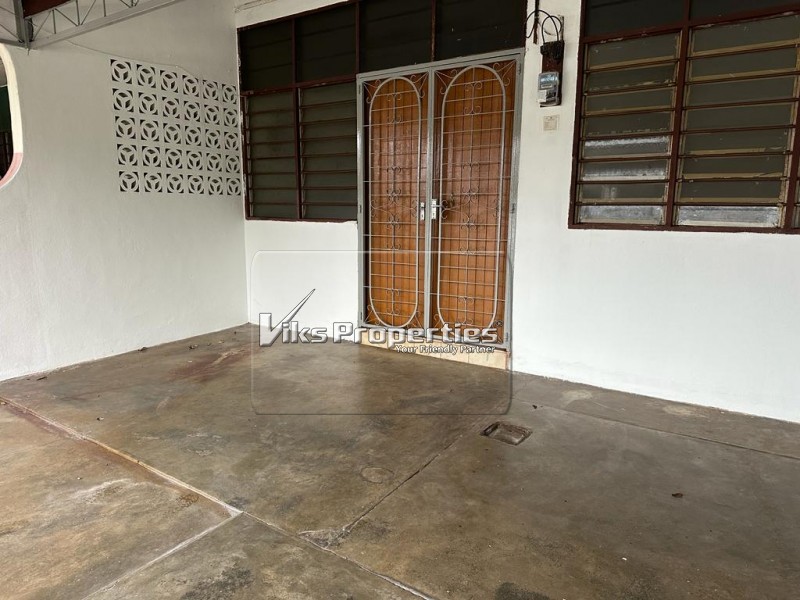 TAMAN KELADI